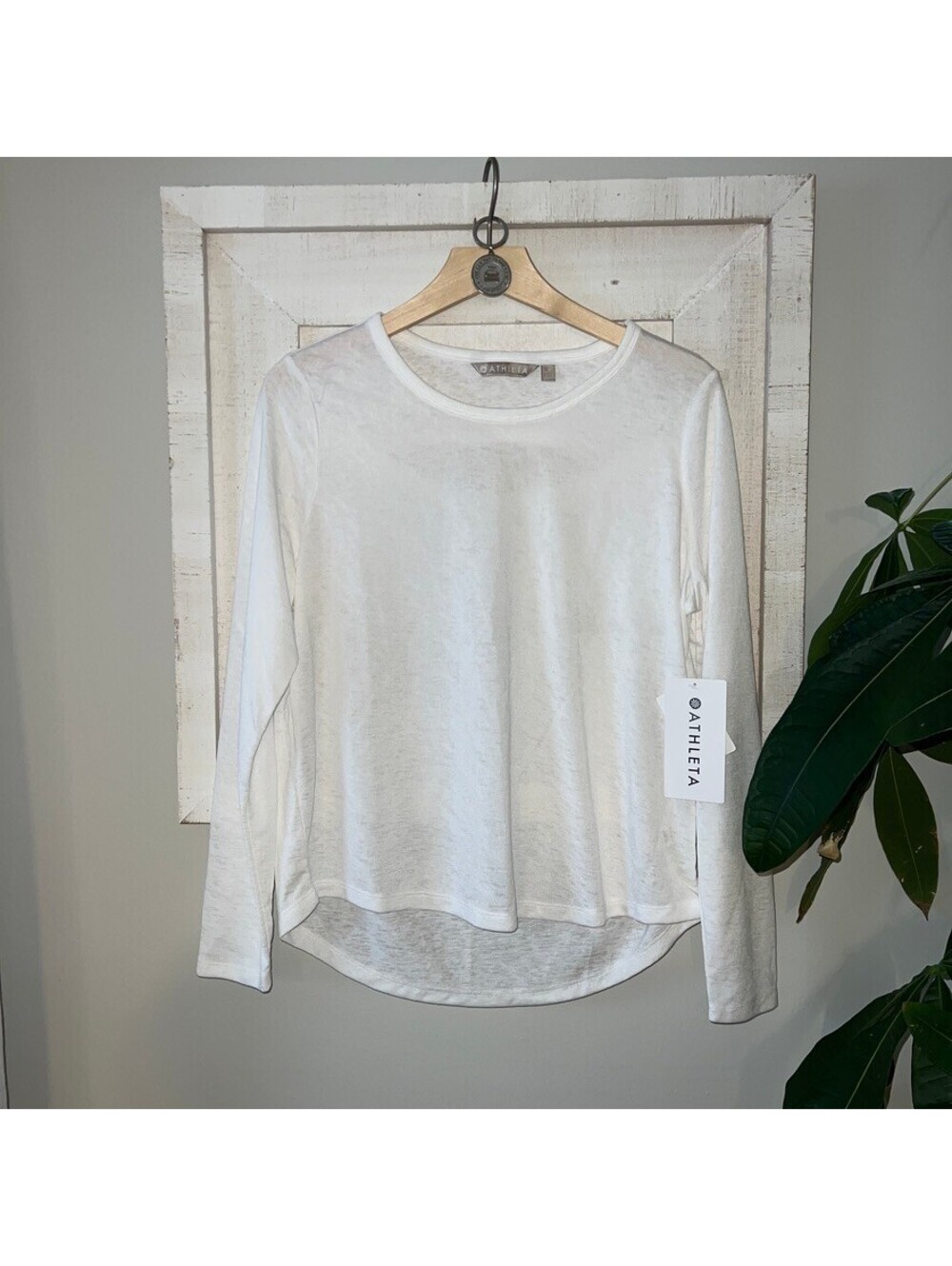 NWT Athleta Breezy Long Sleeve shirt S white